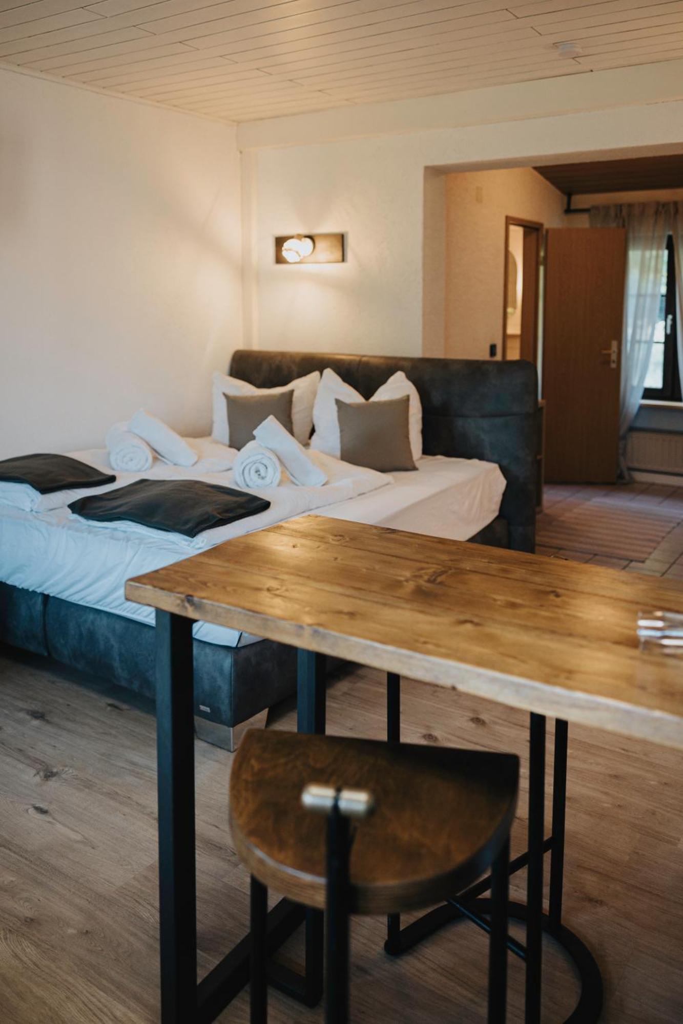 Apartment Am Annaweiher Hinterweidenthal Extérieur photo